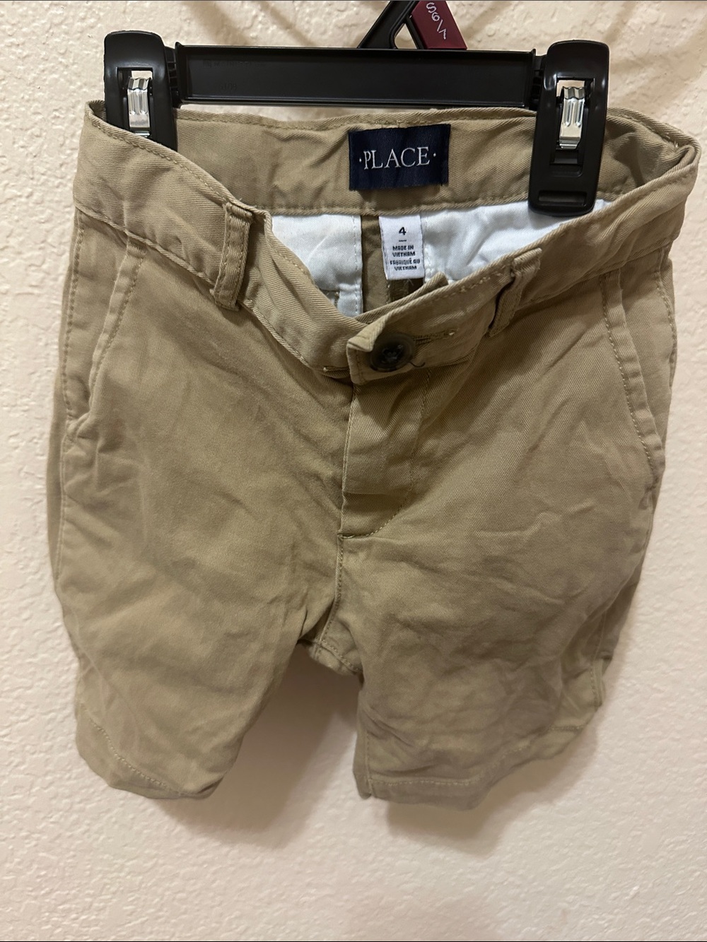 3/10$ Children’s Place Toddler Tan Flat-Front Shorts